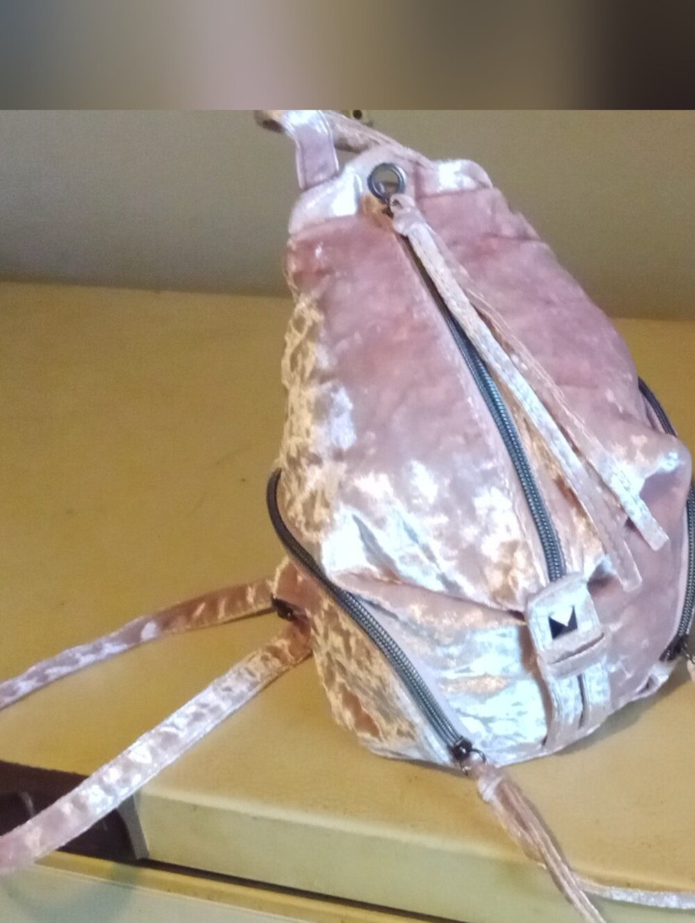 T-Shirt & Jeans Blush Velvet Backpack